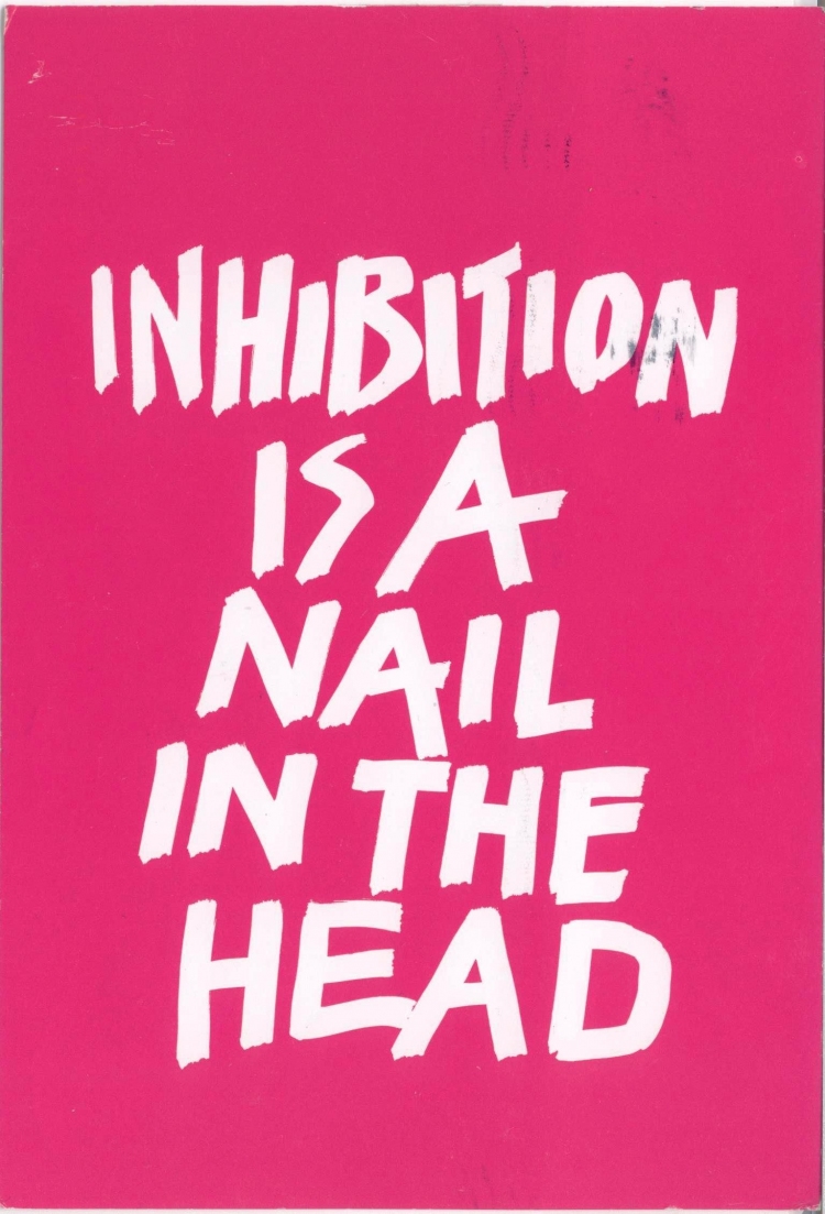 Праекту MAKEOUT дасылаюць паштоўкі з усяго свету