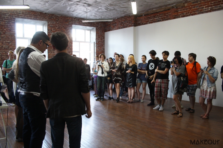 Фотарэпартаж з адкрыцця выставы «Ружовы трохкутнік»