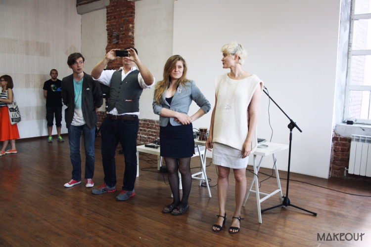 Фотарэпартаж з адкрыцця выставы «Ружовы трохкутнік»