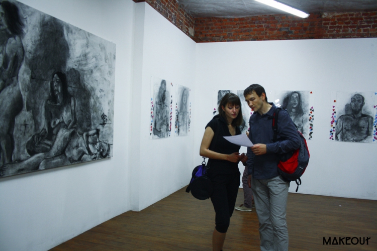 Фотарэпартаж з адкрыцця выставы «Ружовы трохкутнік»