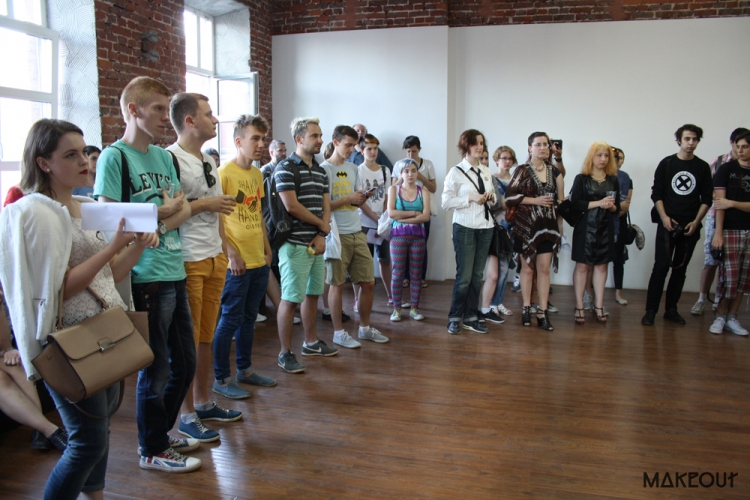 Фотарэпартаж з адкрыцця выставы «Ружовы трохкутнік»