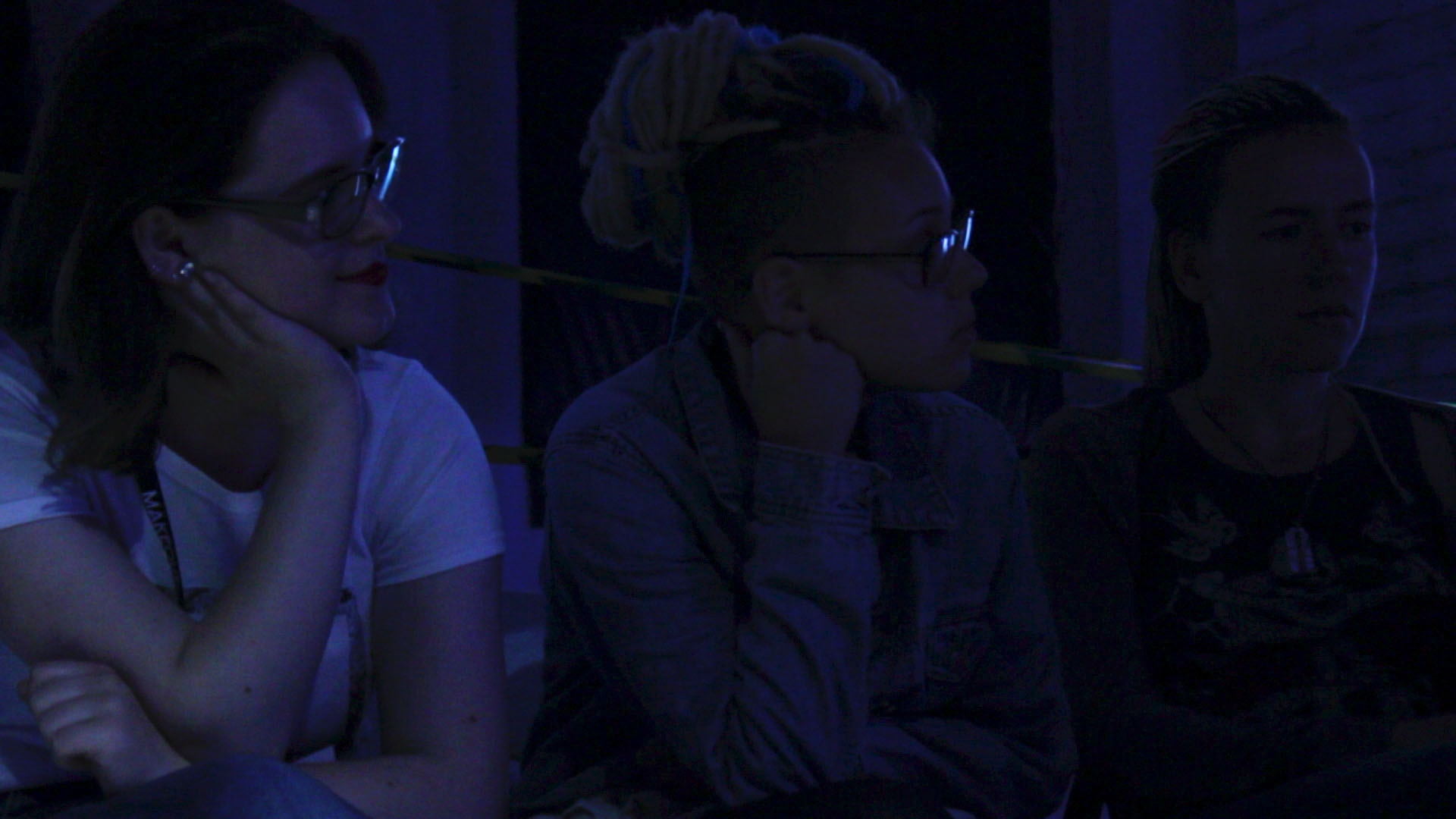 «Почему я (не) отношу себя к ЛГБТ-сообществу?»