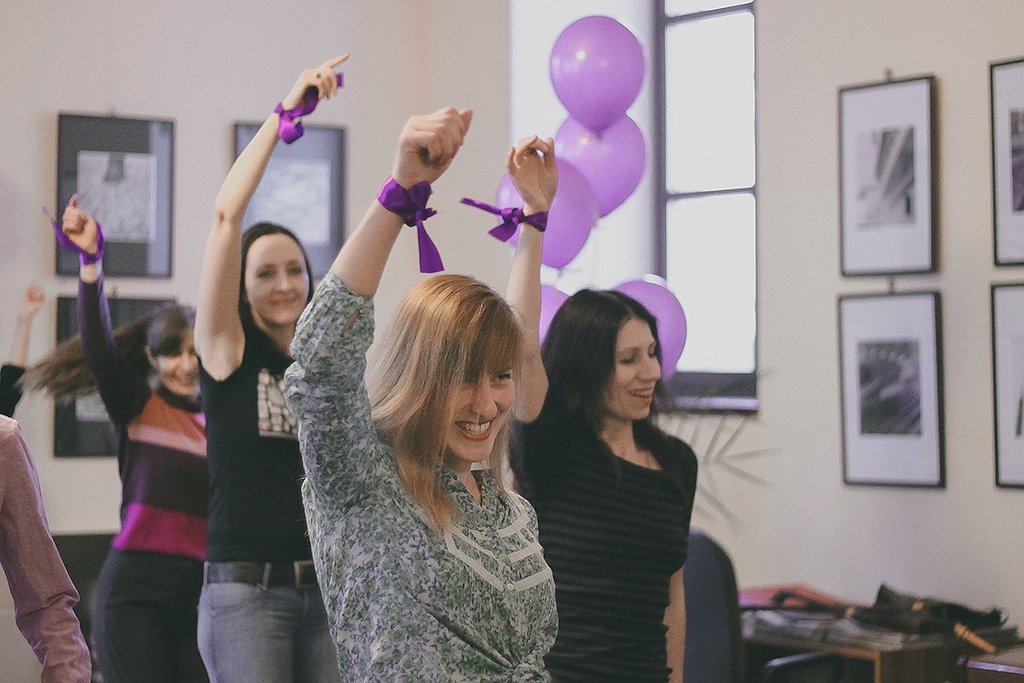 «Я танцую, потому что выжила»: Беларусь впервые приняла участие в международной акции One Billion Rising